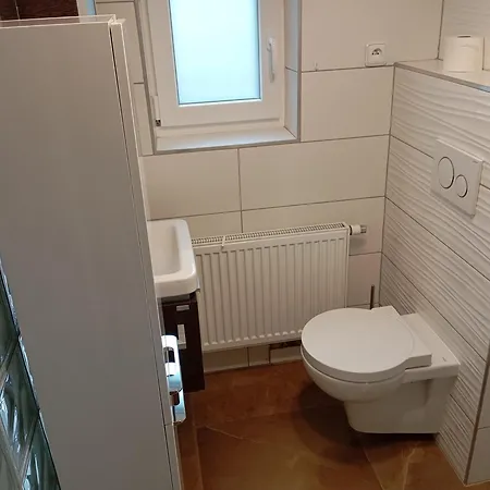 Apartmandomazlice Apartment